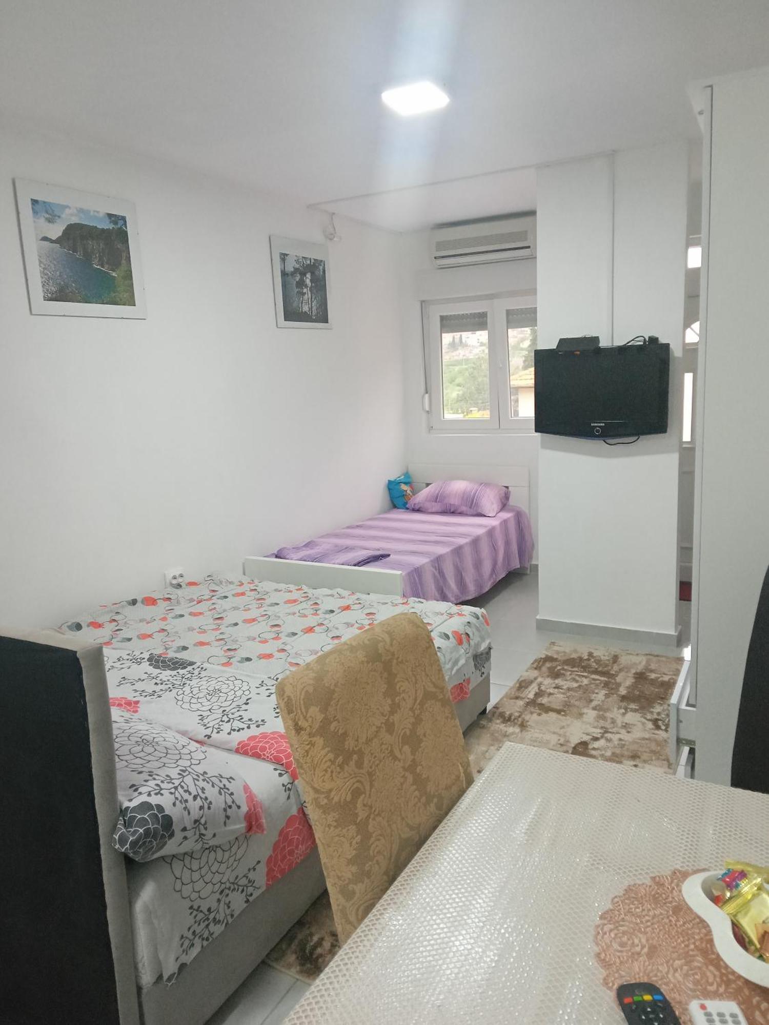 Jovanluka Appartement *